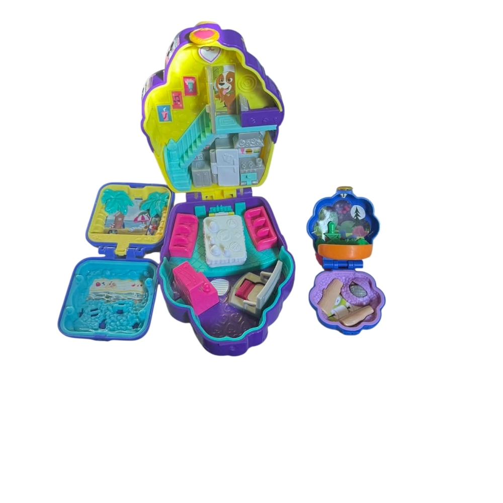 Polly Pocket Compacts - Picture 2 of 2